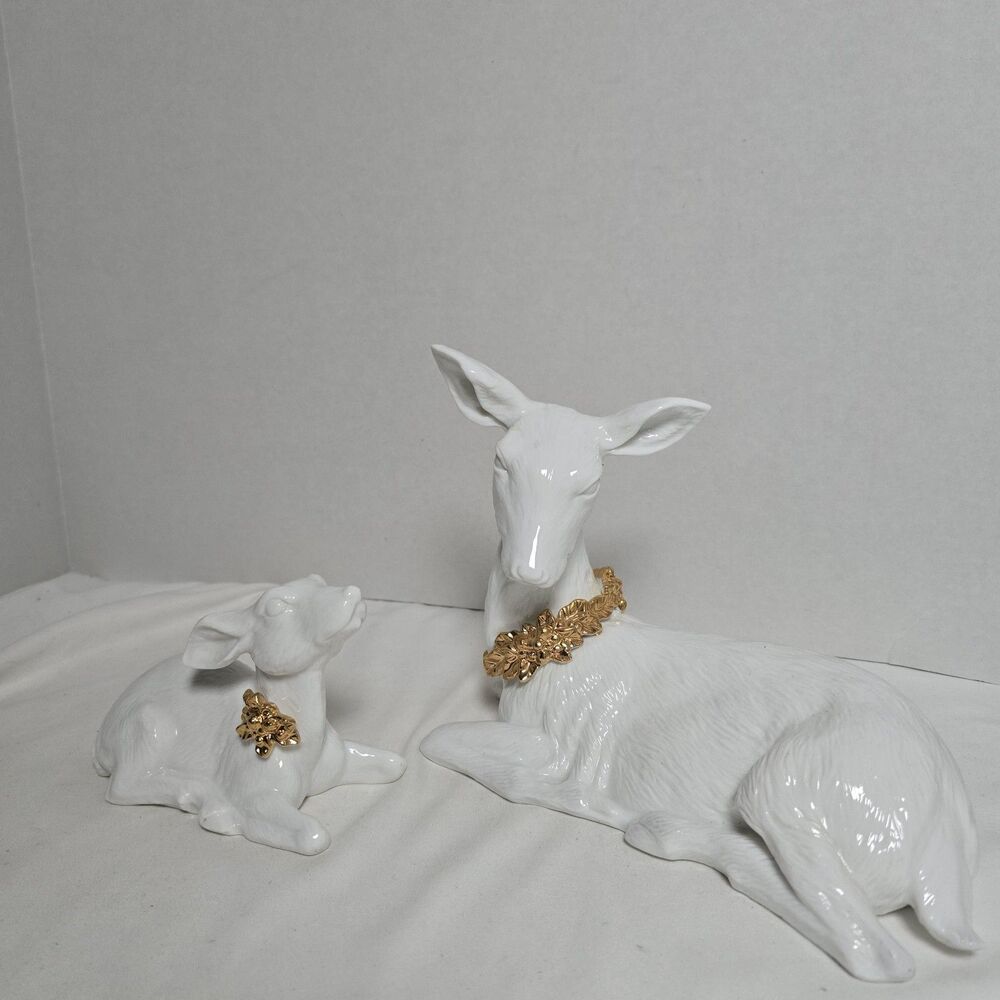 Tradition Porcelain 2 Piece Doe & Fawn Porcelain Deer Pair w Gold Christmas VTG